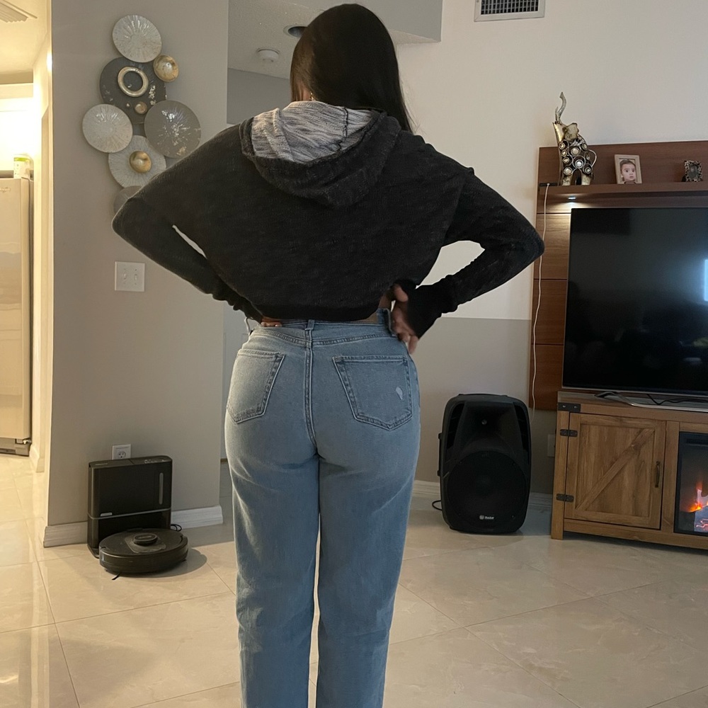 Forever 21 crop top sweater - Picture 3 of 5